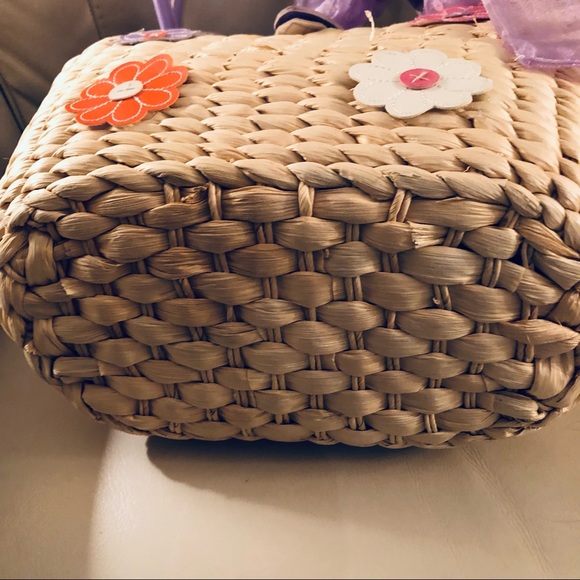 🌟Host Pick 🌟Retro Woven Straw Bag with Matching Scarf - Picture 3 of 10